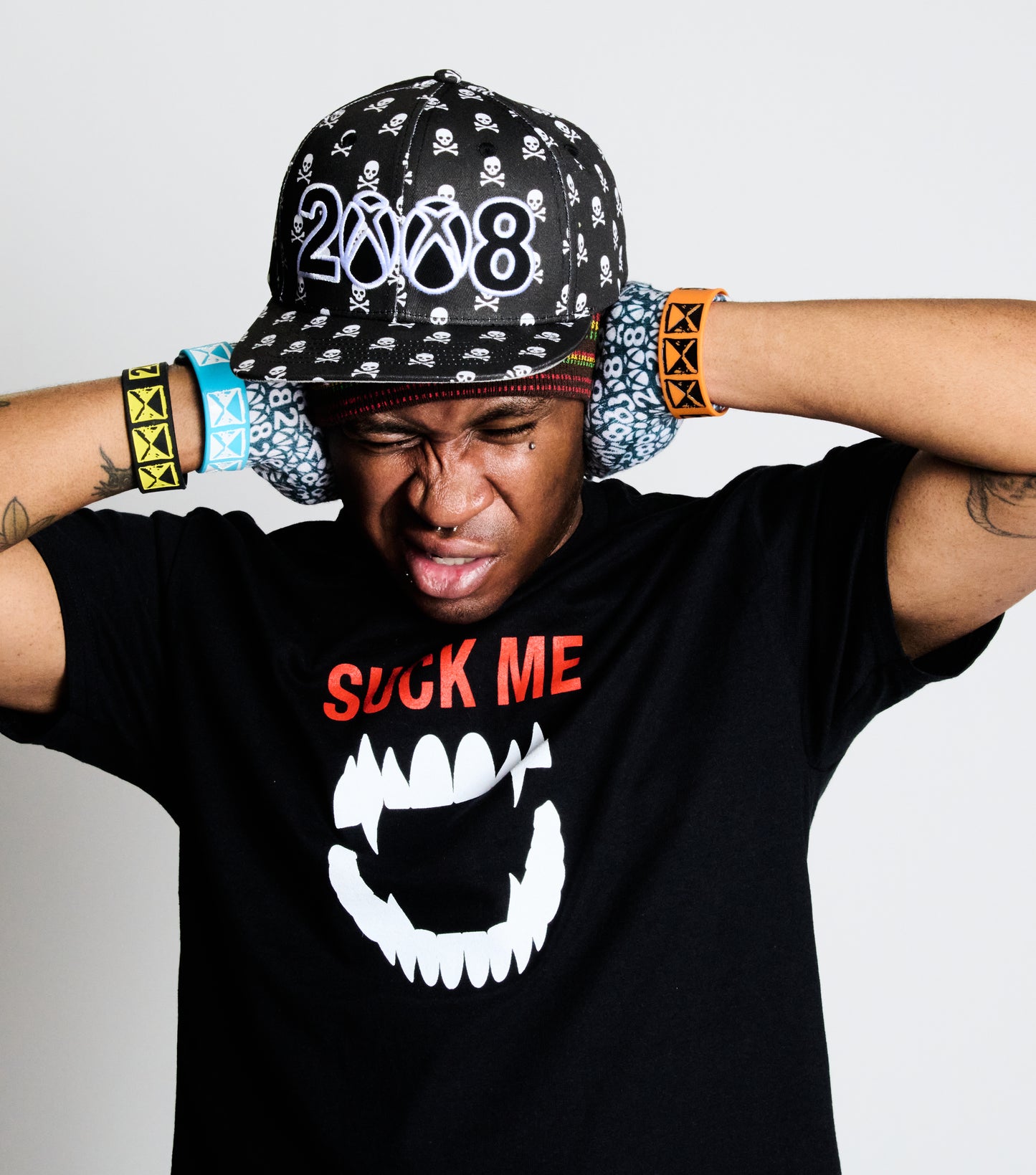 *8BOX* SKULLZ (HAT) BLACK