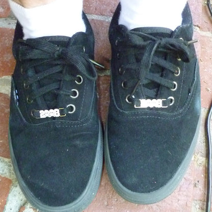 SKULLZ SHOELACE CHARMS